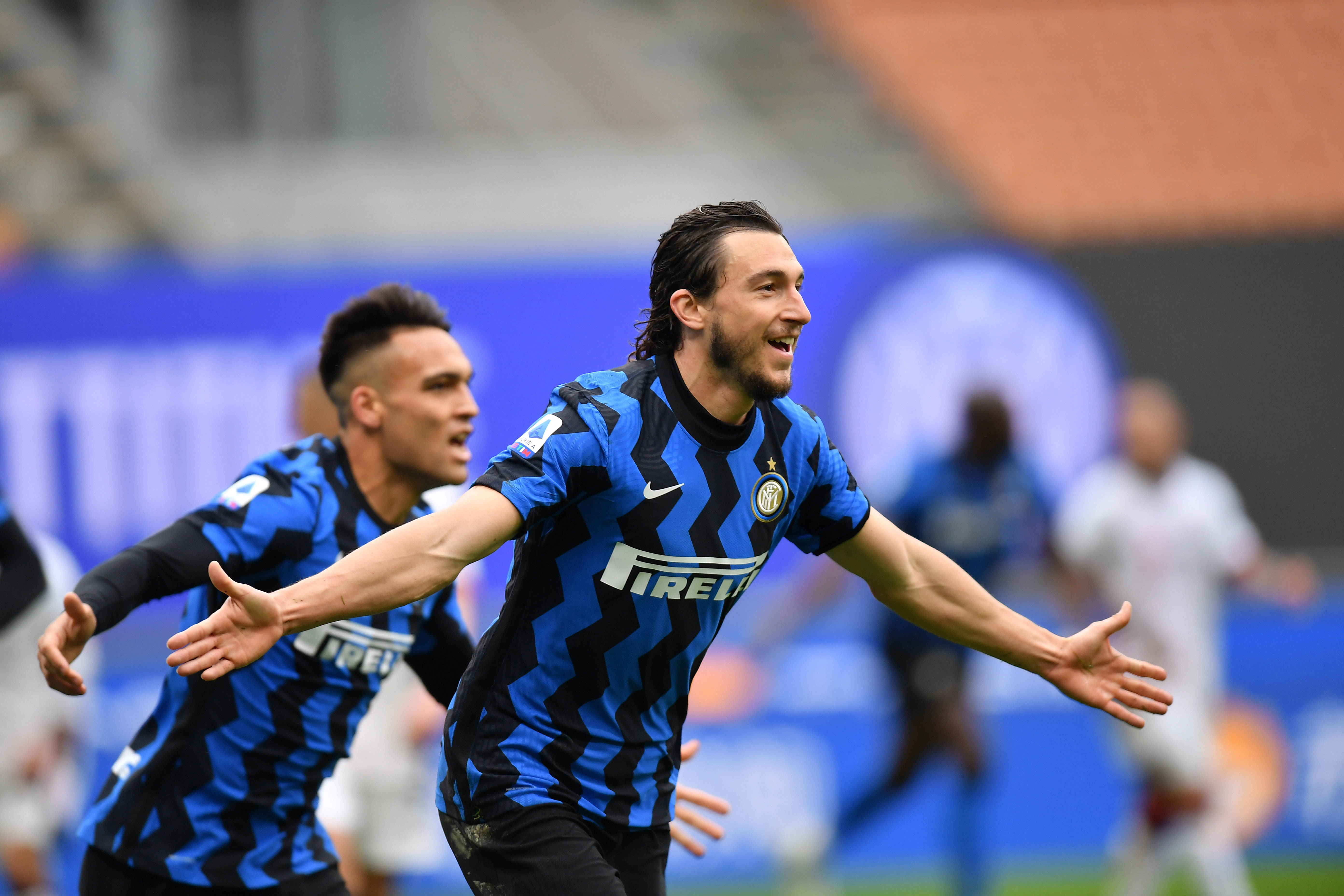 罗马名宿贾尼尼：佩7去尤文、米兰都能当主力，他配得上续约（罗马名宿贾尼尼：佩7无论去尤文还是米兰都能坐稳主力，配得上续约）