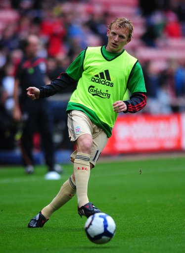 足球报：目前中国足协持证教练总数已突破11.4万（足球报称：中国足协持证教练人数已超过11.4万）