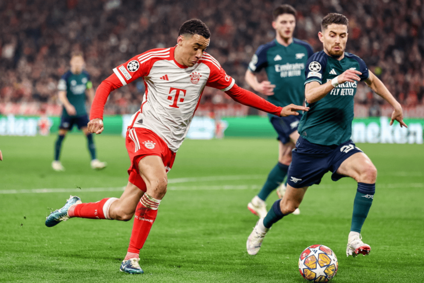 东体：上海海港明年1月上旬前往西亚冬训，古斯塔沃确定离队（东体：上海海港将于明年1月上旬赴西亚冬训，古斯塔沃已确认离队）