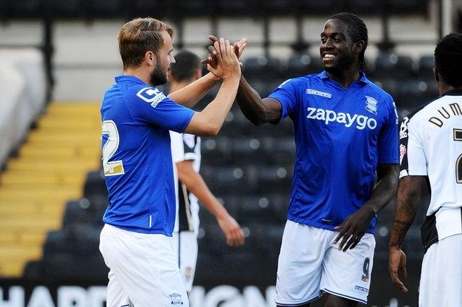 亚马尔：梅西是历史最佳，但我不想成为梅西，我想走自己的路（亚马尔：梅西无愧历史最佳，但我不会做第二个梅西，我要走自己的路）