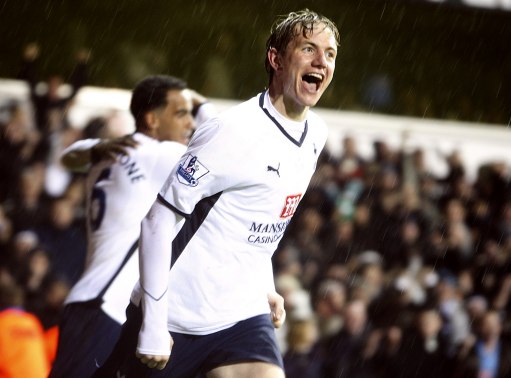 老鹰伤病名单：波尔津吉斯&特雷&杨等4人将缺席今日战骑士（老鹰今日战骑士：波尔津吉斯、特雷·杨等4人因伤缺阵）