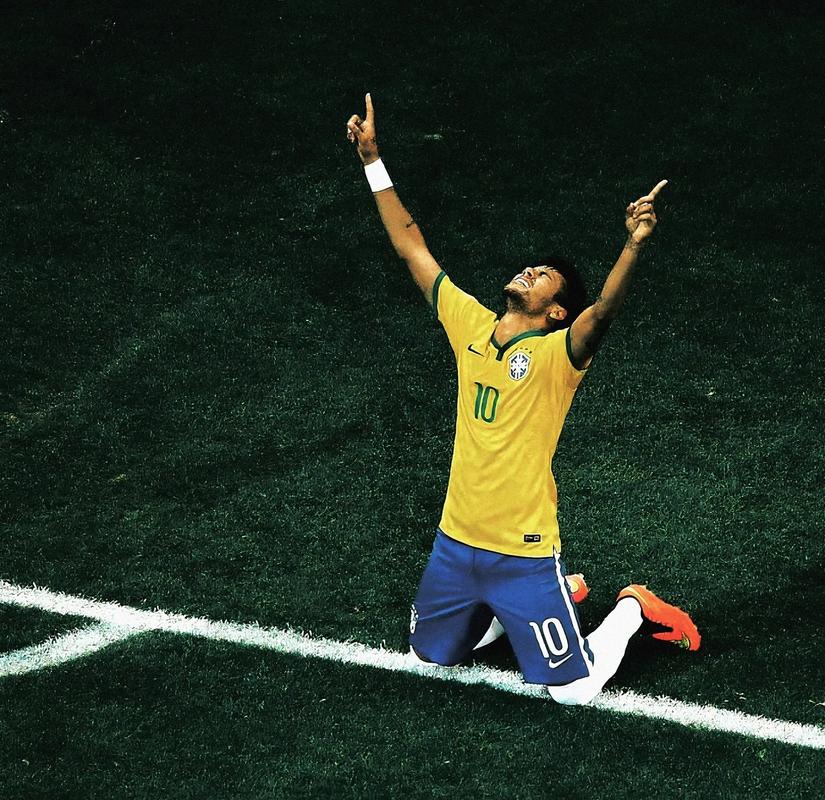 足坛一些球员会不会是有其他副业……？