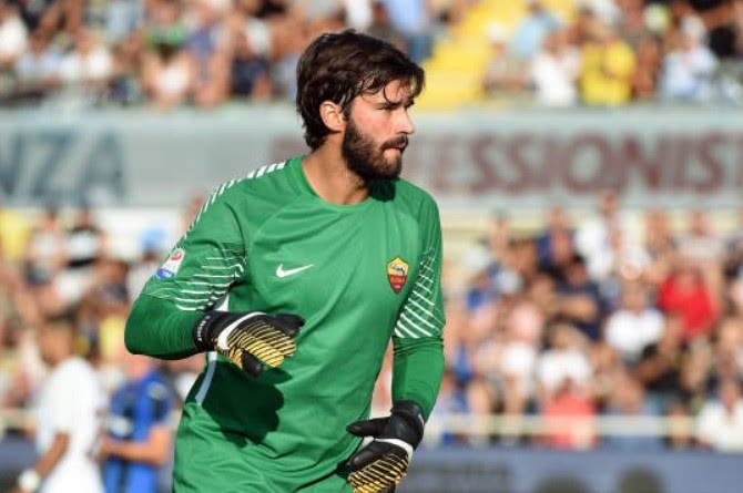 欧协联积分榜：斯特拉斯堡领跑，水晶宫距前8仅1分（欧协联积分形势：斯特拉斯堡居首，水晶宫距前八仅差1分）